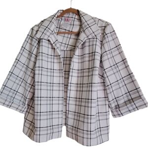 R & K Originals Preloved Black and White 3/4 Sleeve Open Front Blazer